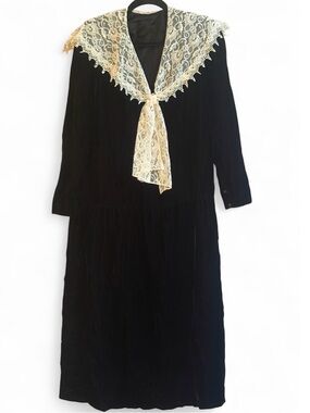 Vintage Black Velvet Lace Collar Gothic Prairie Whimsigoth Drop Waist Dress